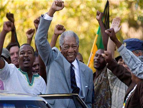 Nelson Mandela celebrating victory